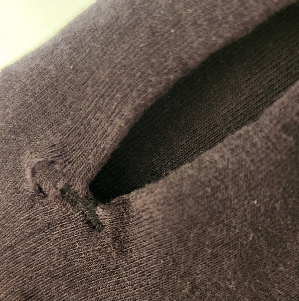 Lululemon Black and Grey Cabin Long Sleeve‎ Women's Top - Picture 9 of 9